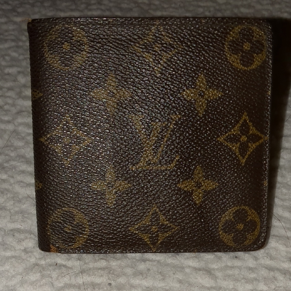 Louis Vuitton Monogram Marco Bifold Wallet